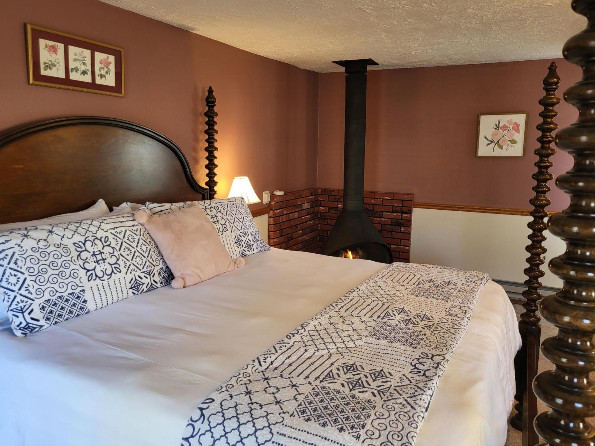 5 Ojo Inn Bed&Breakfast Eureka Springs Eksteriør bilde